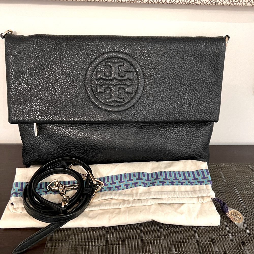 Tory Burch Bombe Foldover Messenger Bag Black